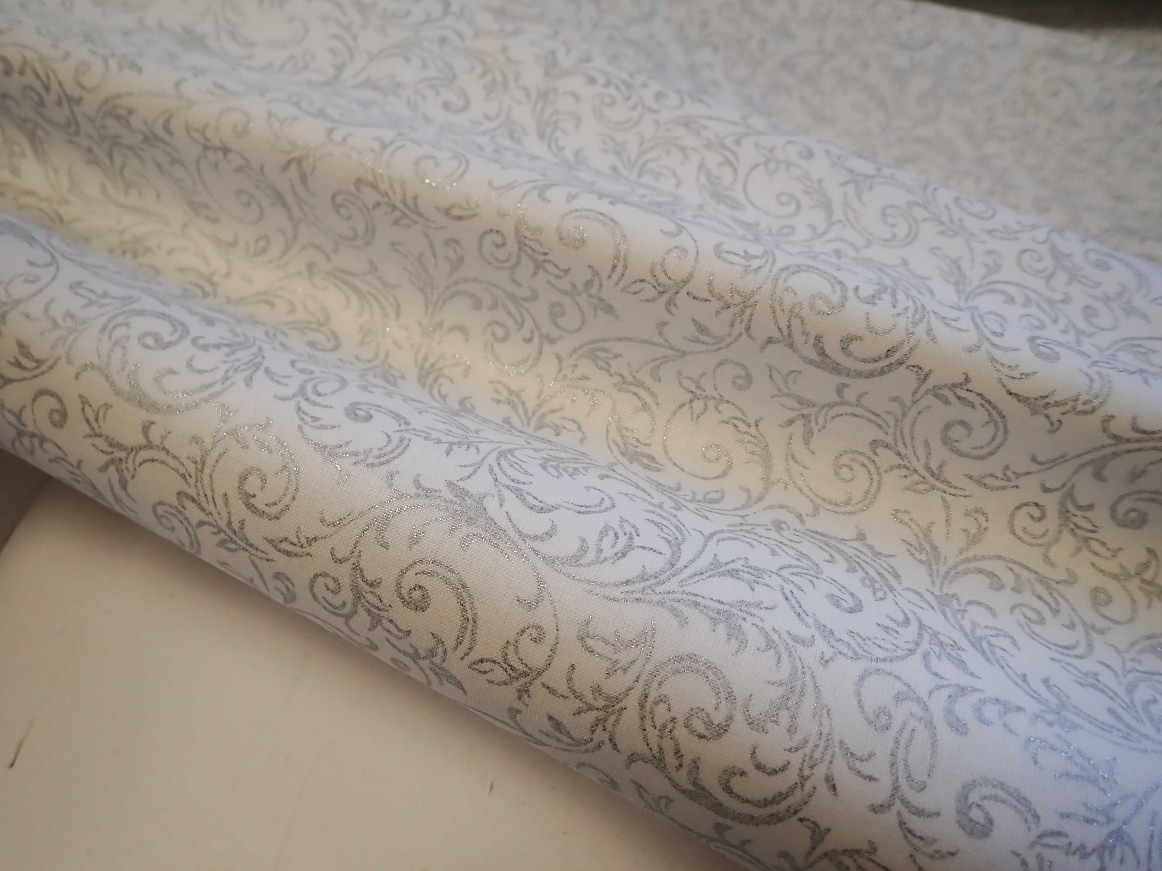 LÁTKA - VÁNOČNÍ - STŘÍBRNÉ ORNAMENTY