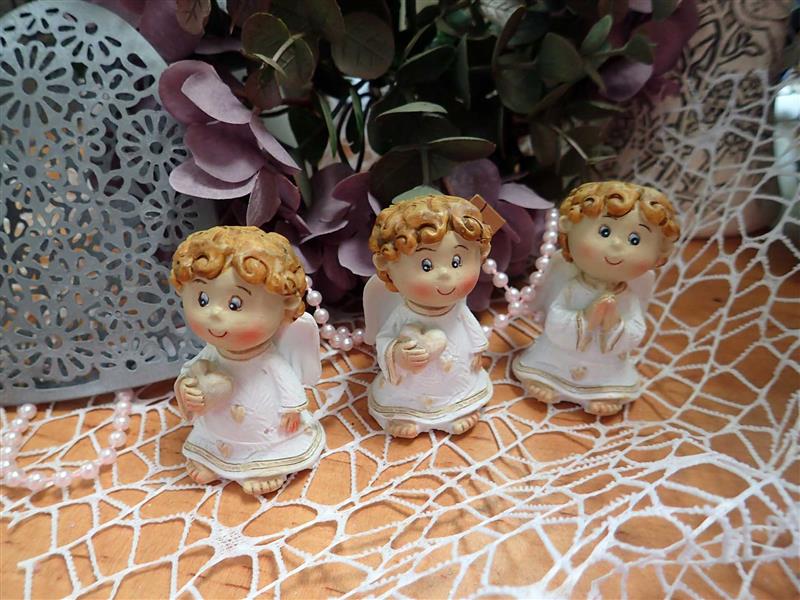 ANDĚL - ANDÍLEK - BÍLÝ