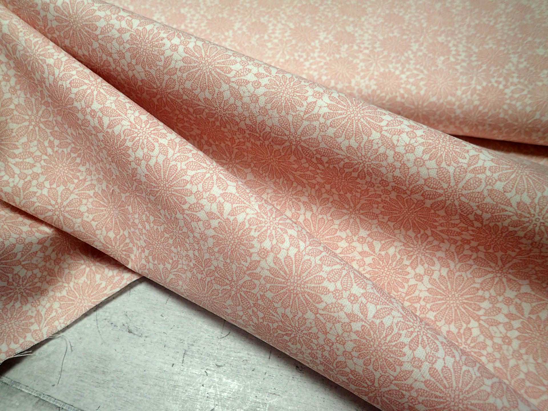 LÁTKA - STARORŮŽOVÉ KYTIČKY