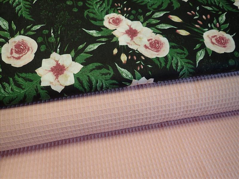 LÁTKA - ČERNÁ + KVĚTY