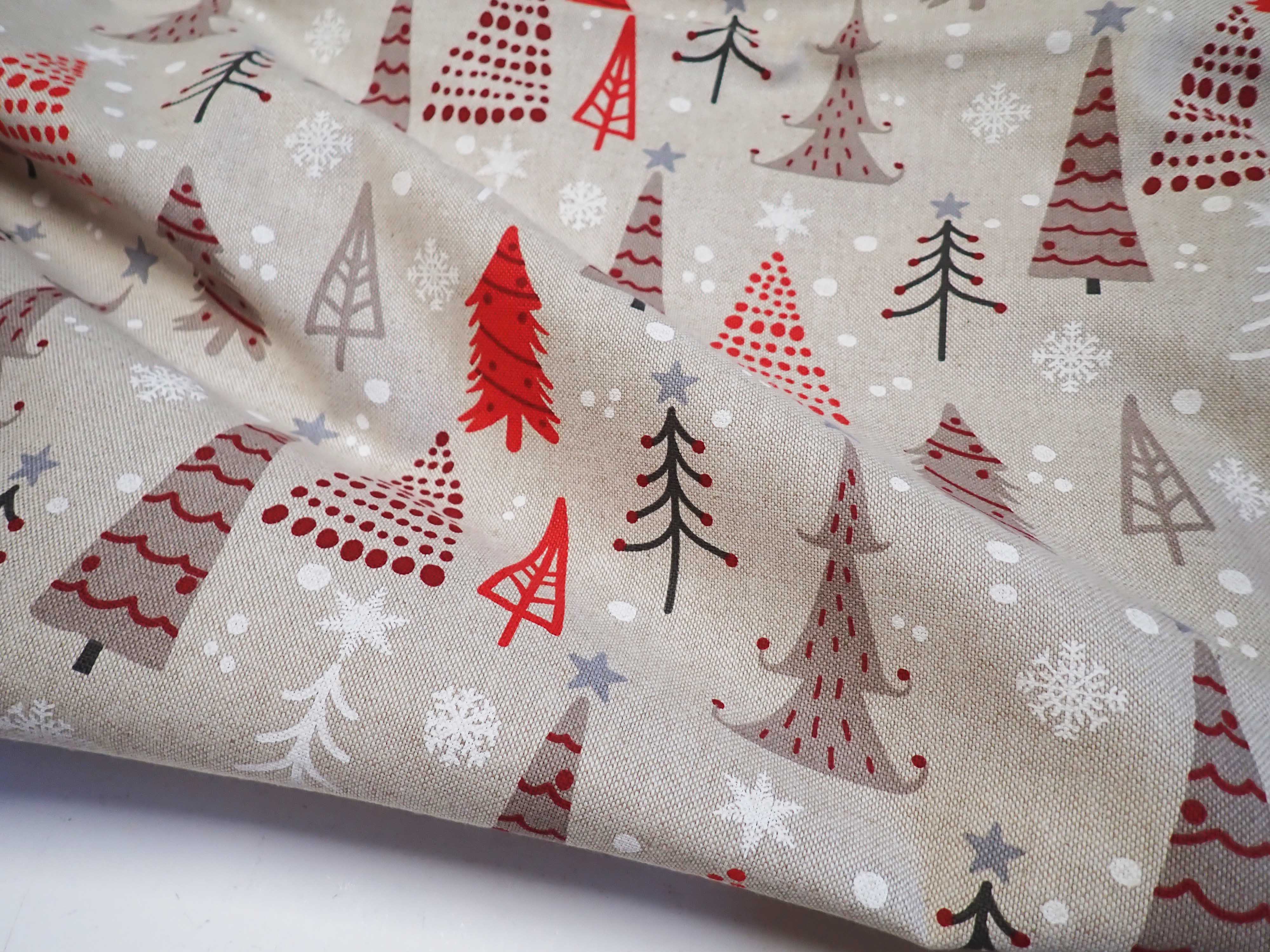 LÁTKA - VÁNOČNÍ - REŽNÁ + STROMEČKY