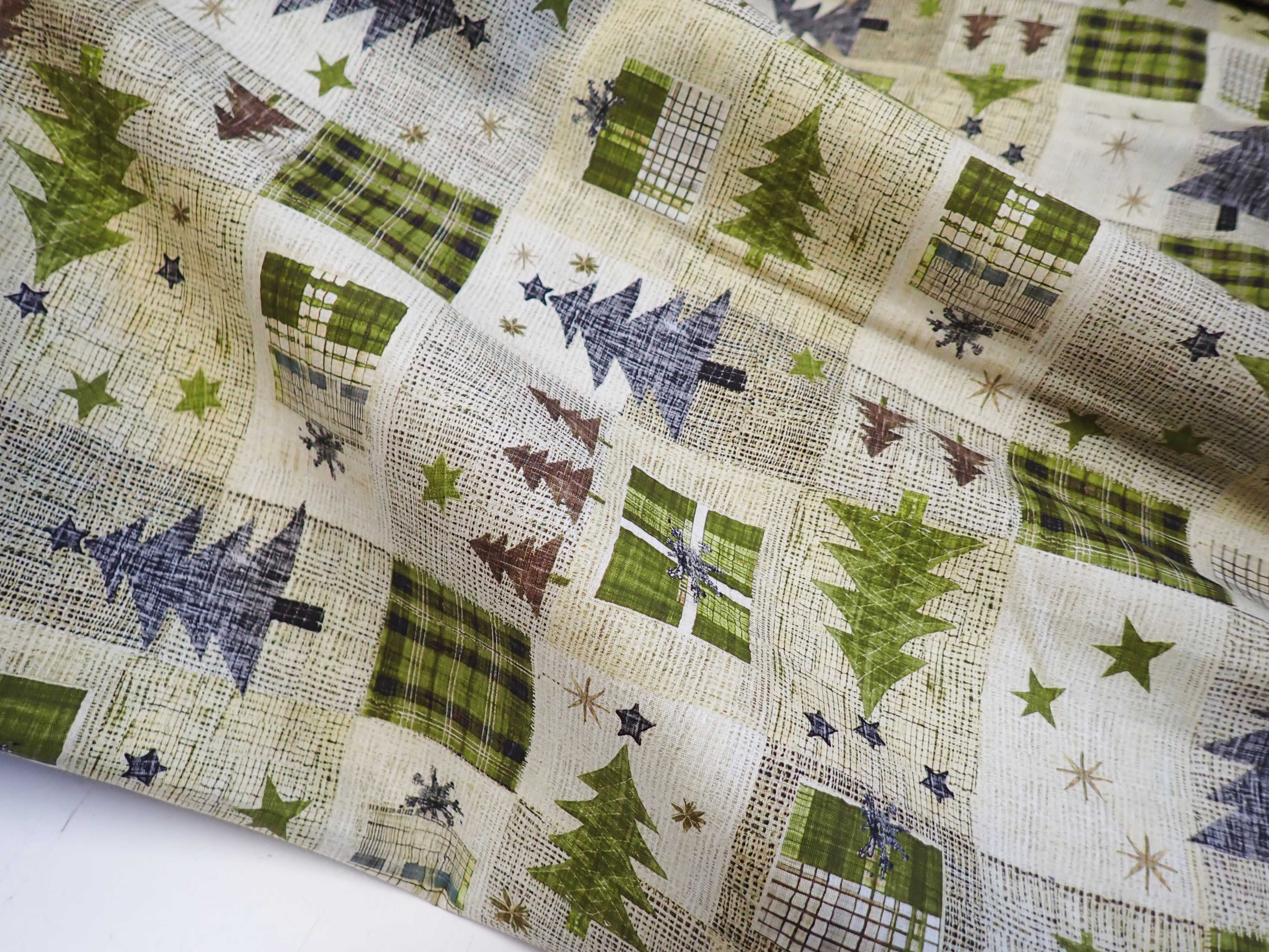 LÁTKA - VÁNOČNÍ - ZELENÉ STROMEČKY