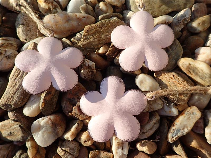 DEKORACE - PLECHOVÁ KYTIČKA - RŮŽOVÁ