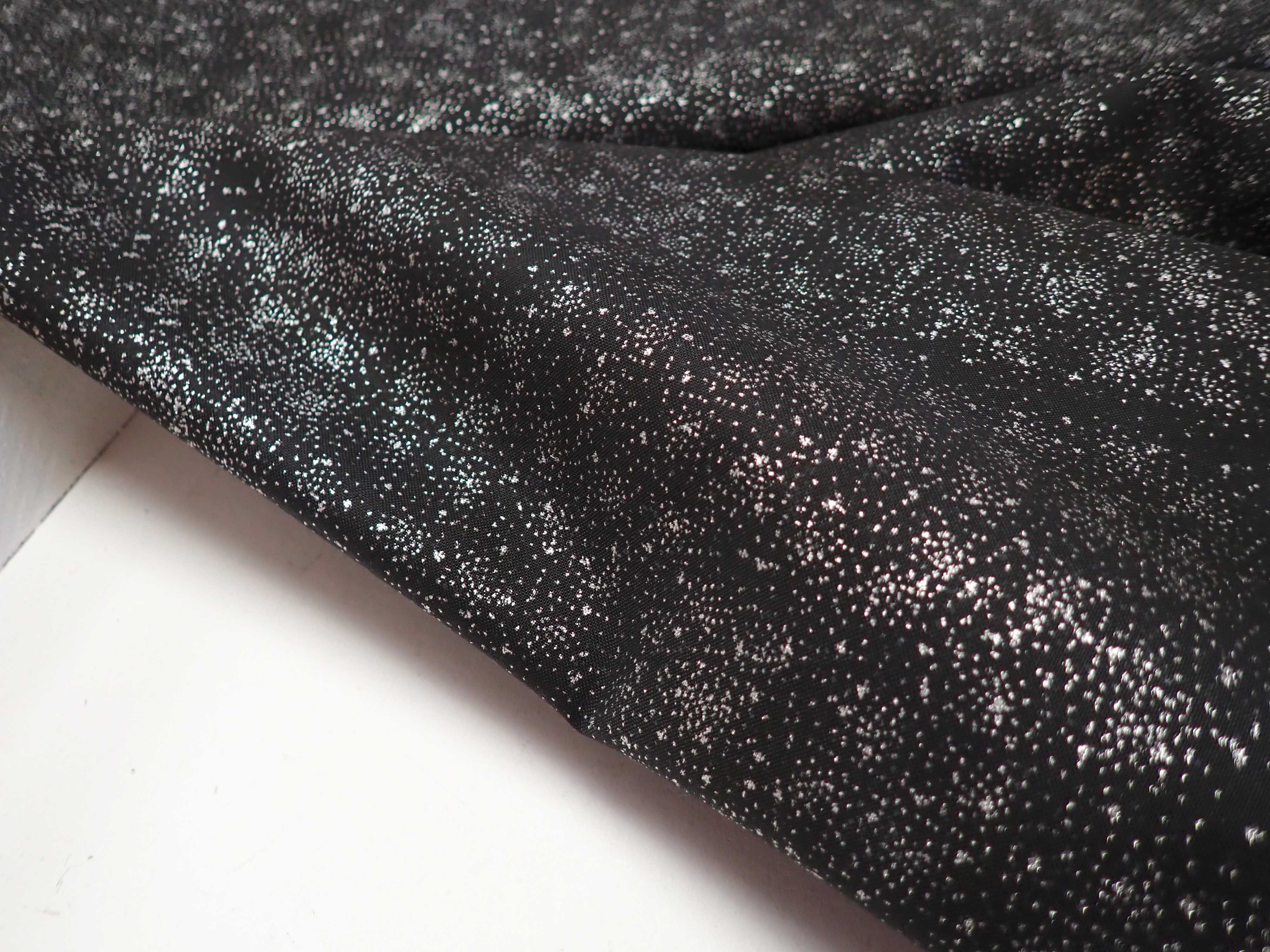 LÁTKA - VÁNOČNÍ - ČERNÁ + STŘÍBRNÁ