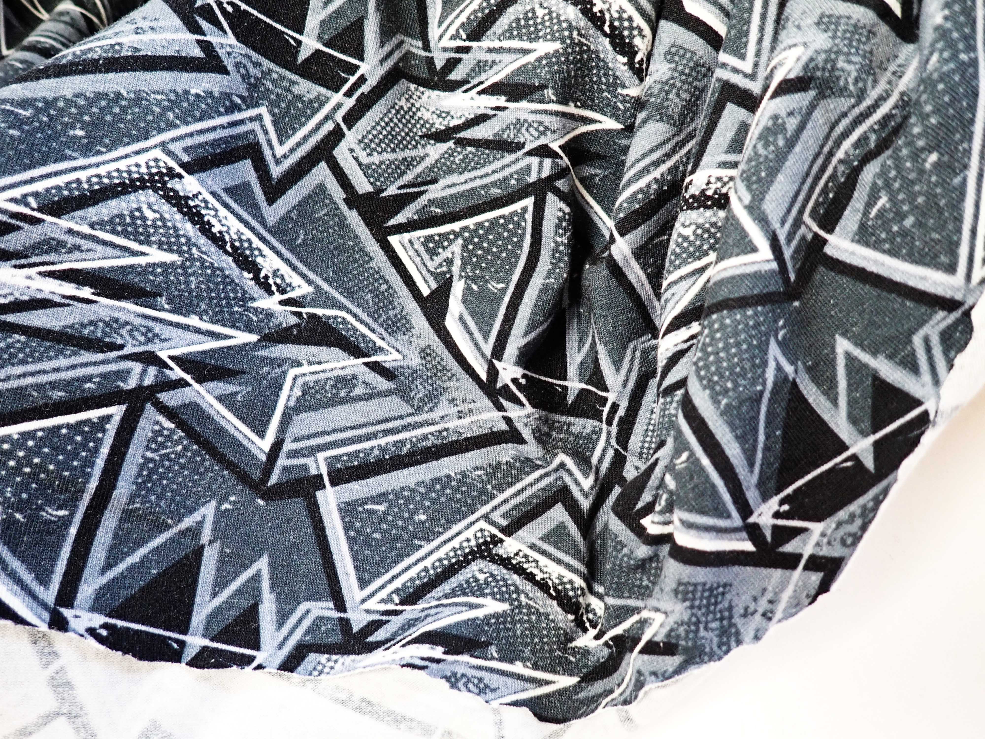 PLETENINA - JERSEY - FOTOTISK - GEOMETRIE