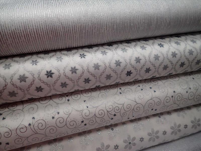 LÁTKA - VÁNOČNÍ - STŘÍBRNÁ VÁNOČNÍ HVĚZDA