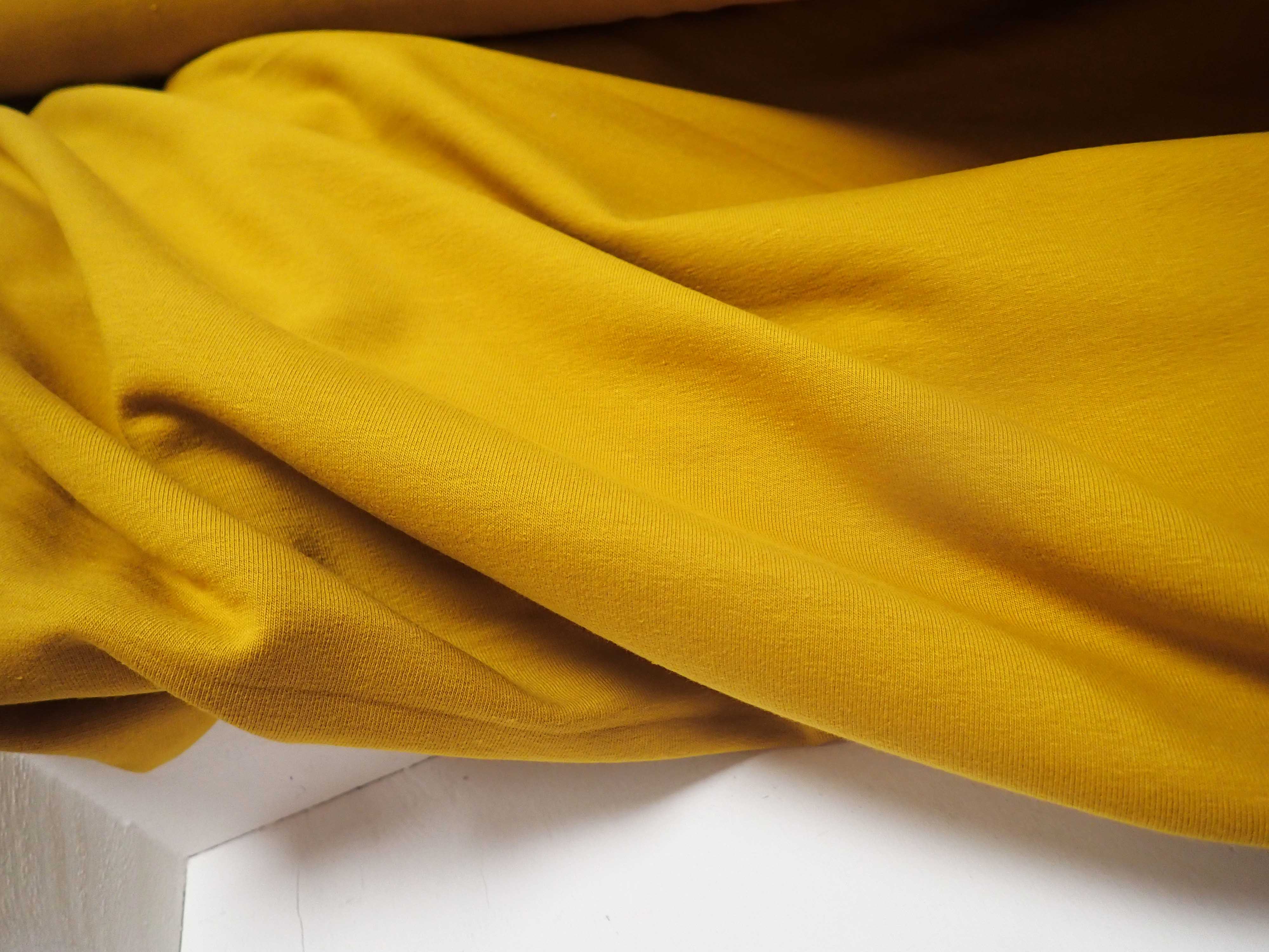 LÁTKA - TEPLÁKOVINA - HOŘČICOVÁ