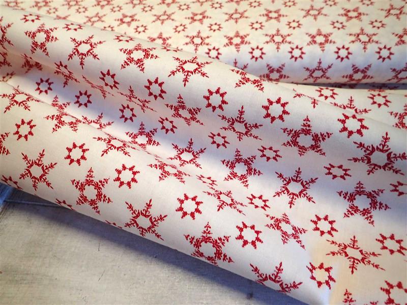 LÁTKA - VÁNOČNÍ - ČERVENÉ VLOČKY