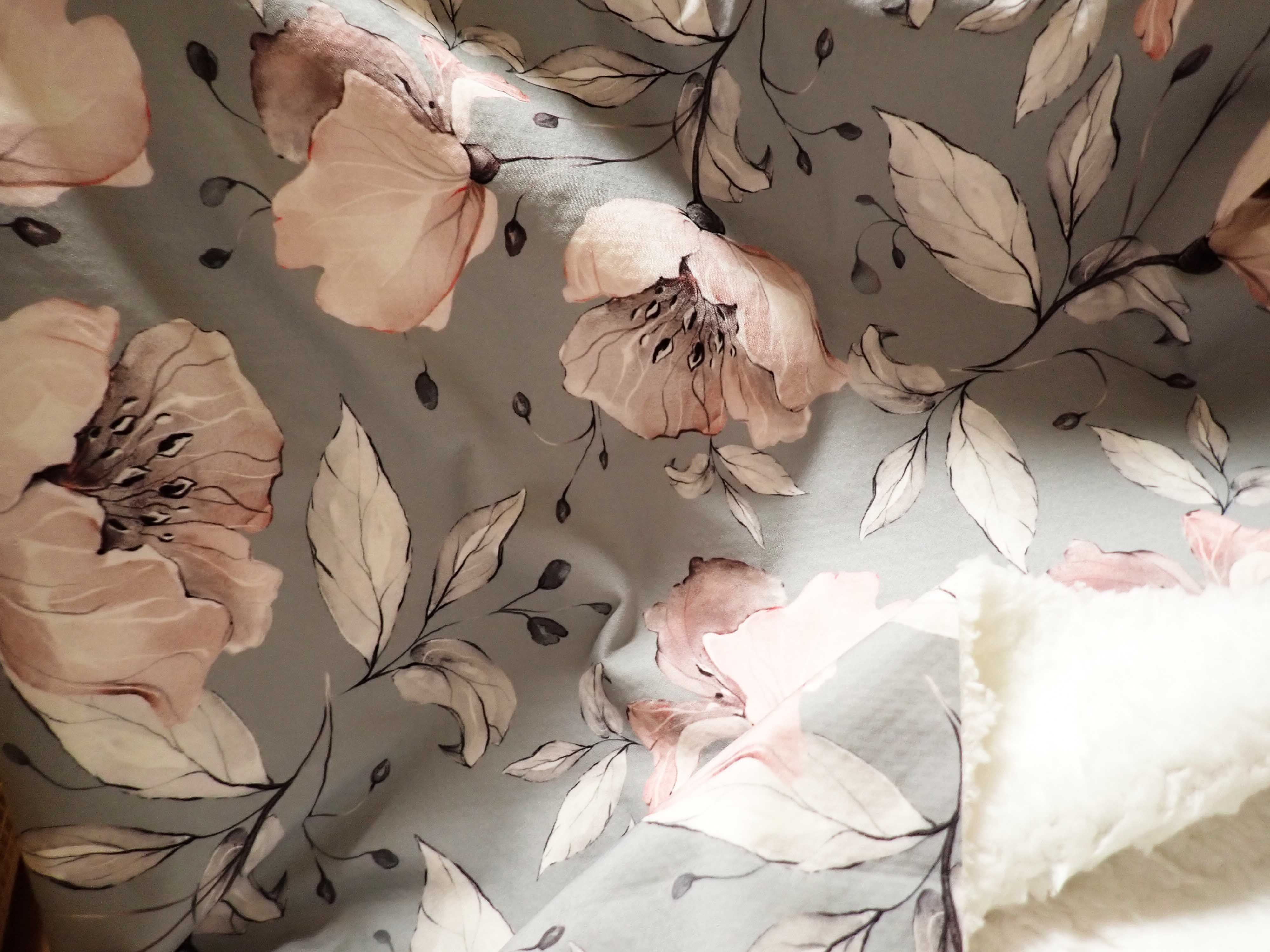 SOFTSHELL - ZIMNÍ - BERÁNEK - FOTOTISK - ŠEDÁ + KVĚTY