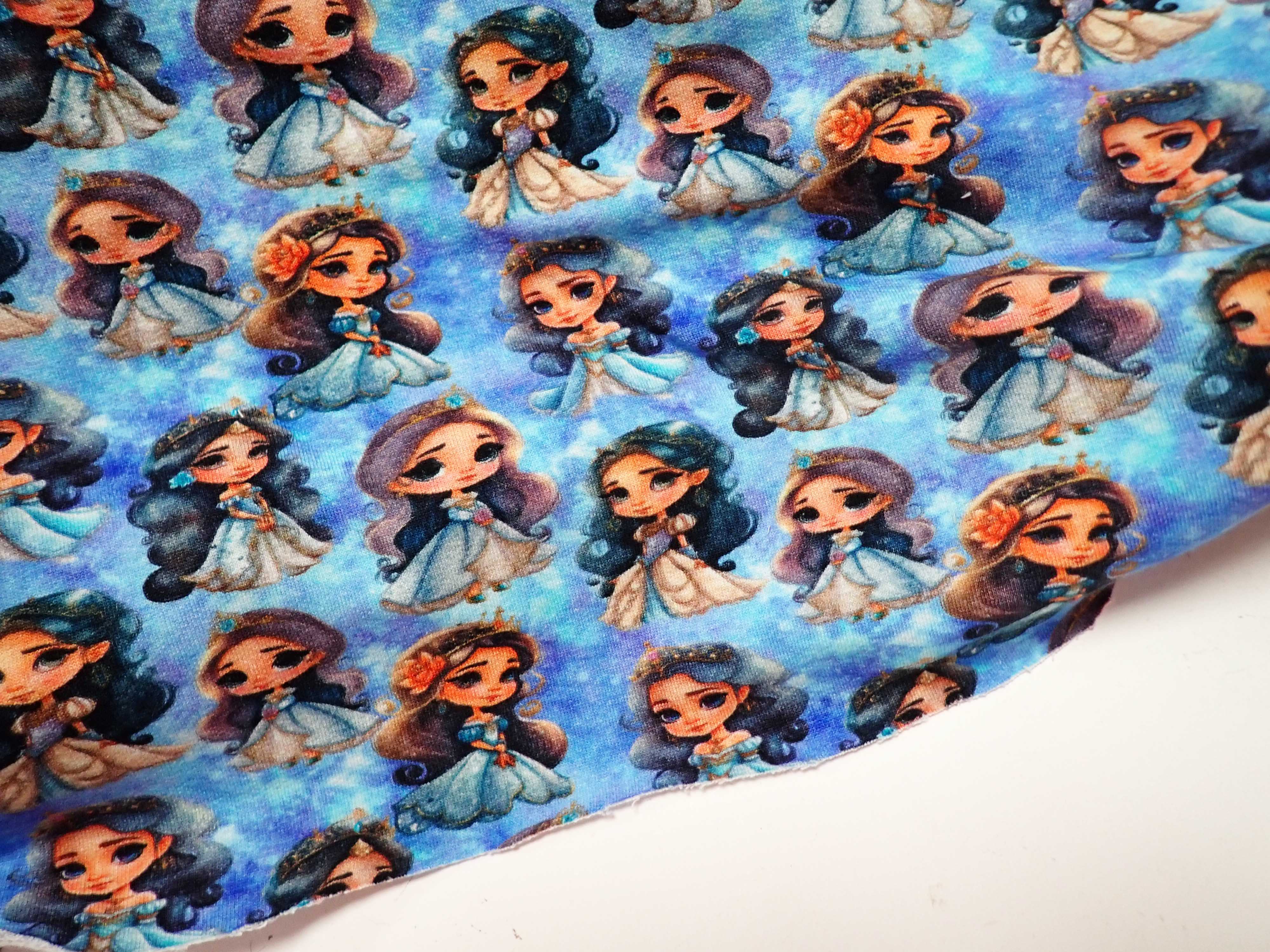 LÁTKA - TEPLÁKOVINA - FOTOTISK - PRINCEZNY