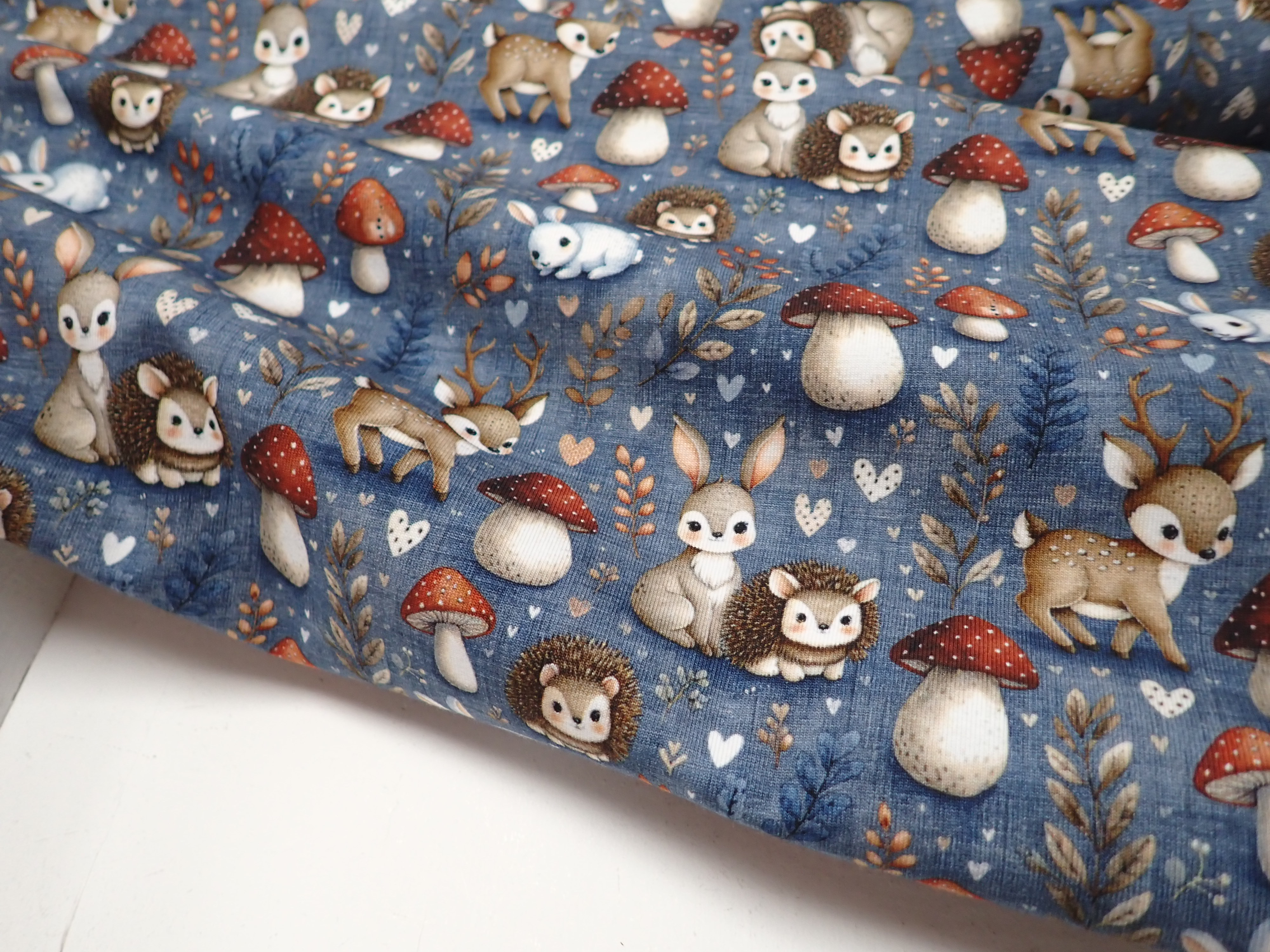 PLETENINA - JERSEY - FOTOTISK - ZVÍŘÁTKA + HOUBY