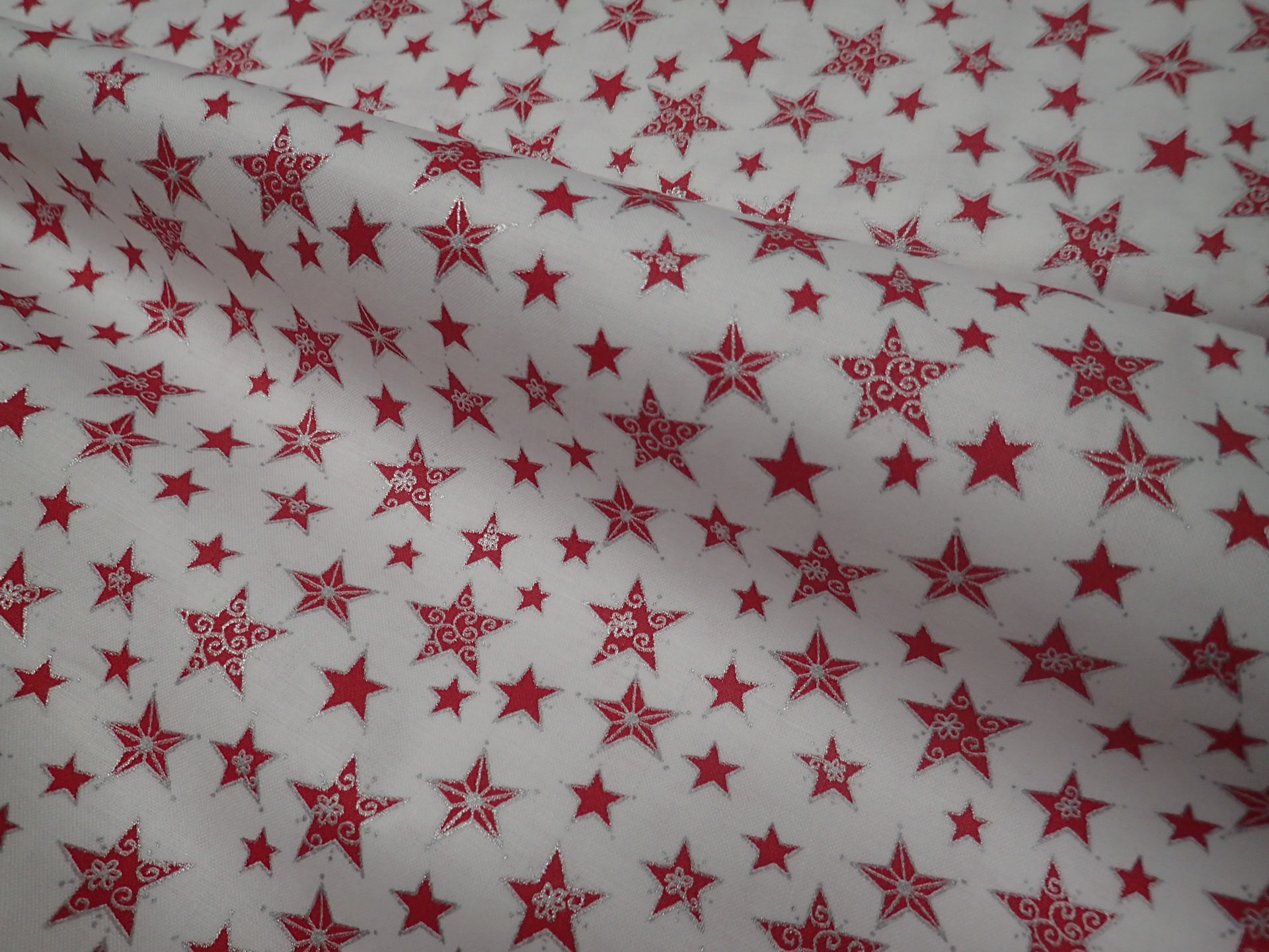 LÁTKA - VÁNOČNÍ - HVĚZDIČKY