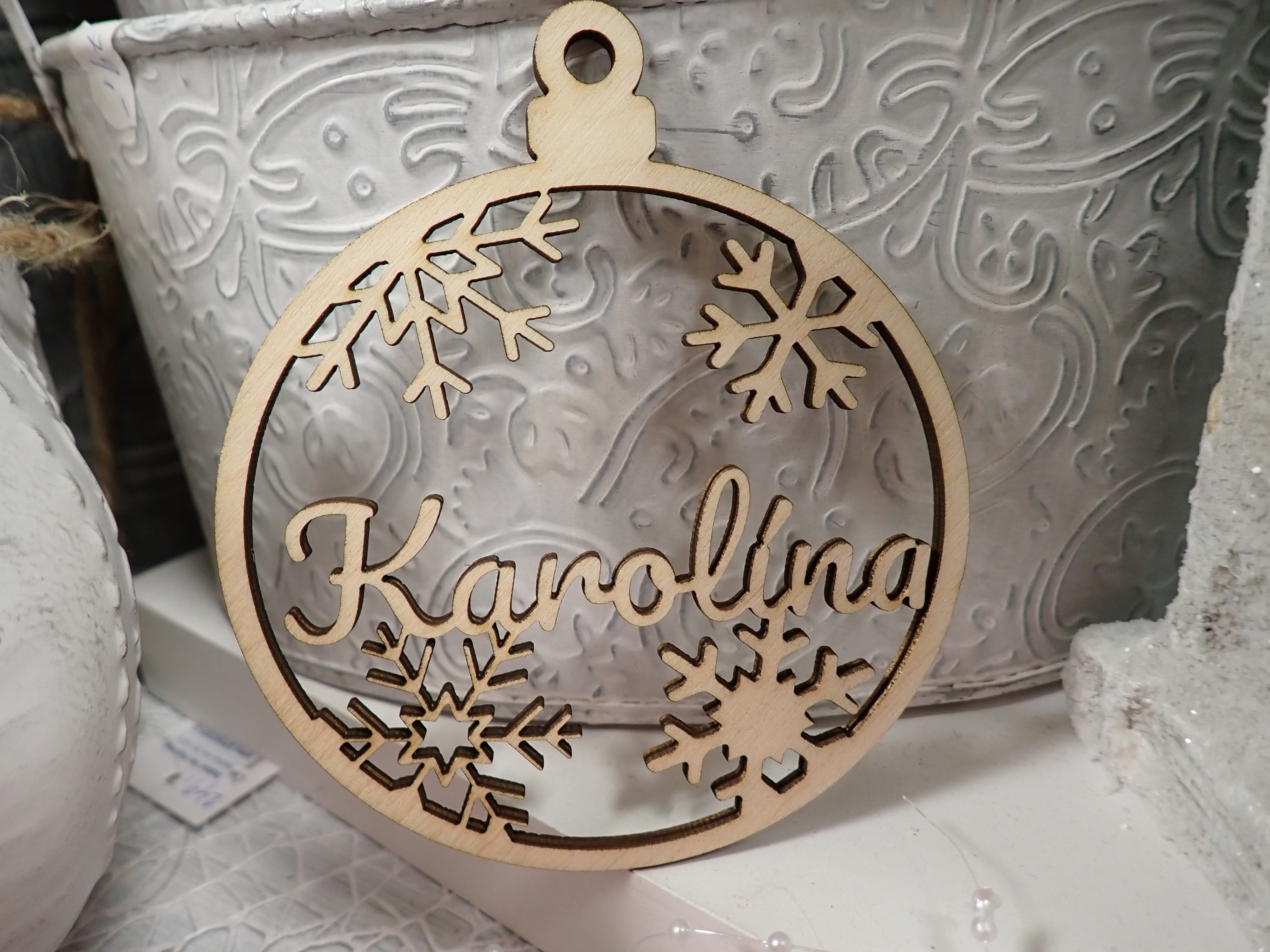 NÁPIS - KOULIČKA - KAROLÍNA