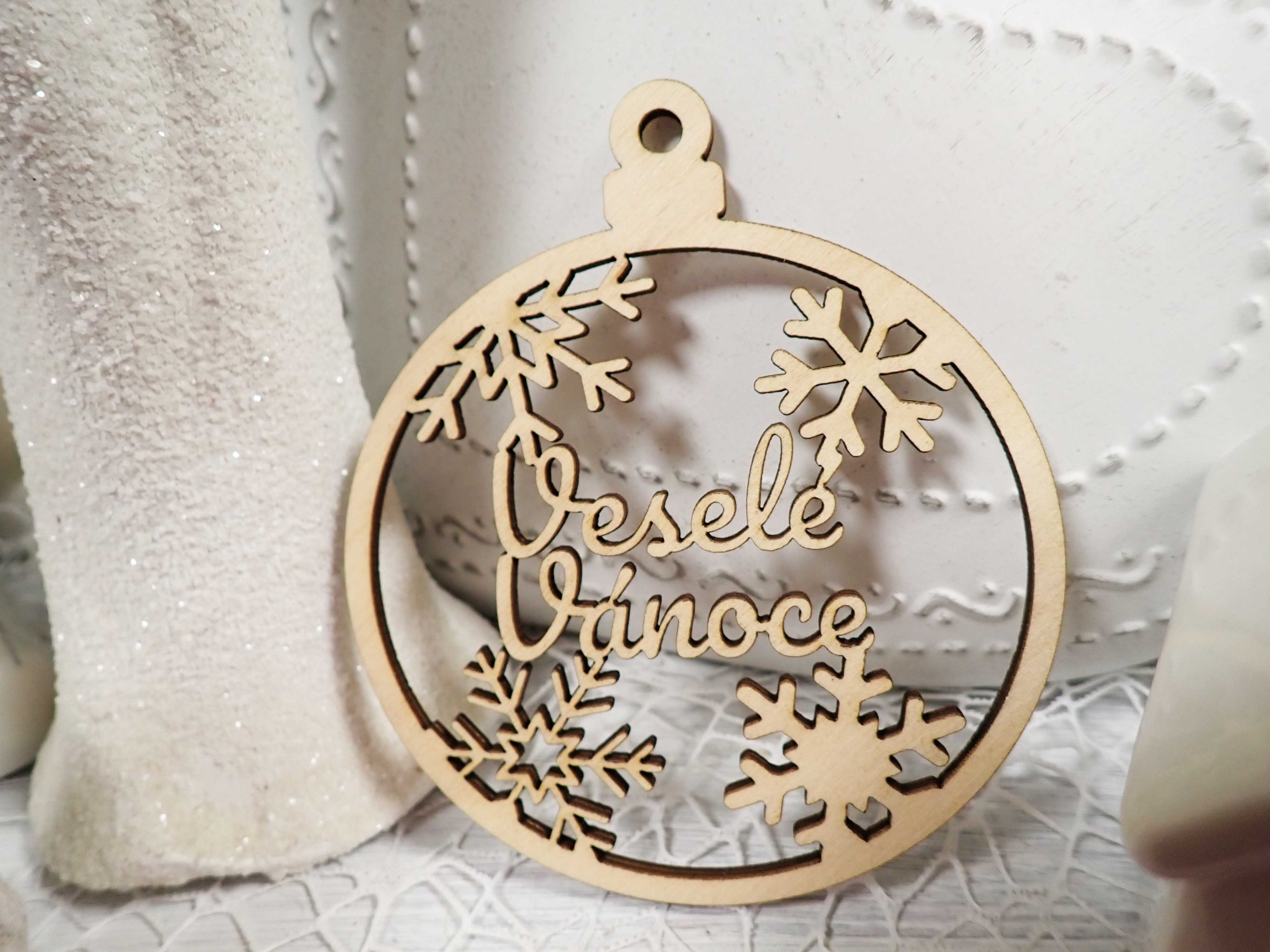 NÁPIS - KOULIČKA - VESELÉ VÁNOCE