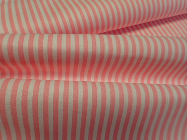 LÁTKA  -  SVĚTLE RŮŽOVÝ PROUŽEK